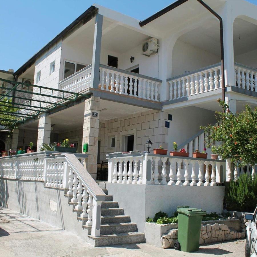 Ostrog Apartament